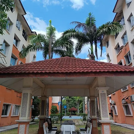M.Fr Homestay Pangsapuri Putra Damai Putrajaya Exterior photo