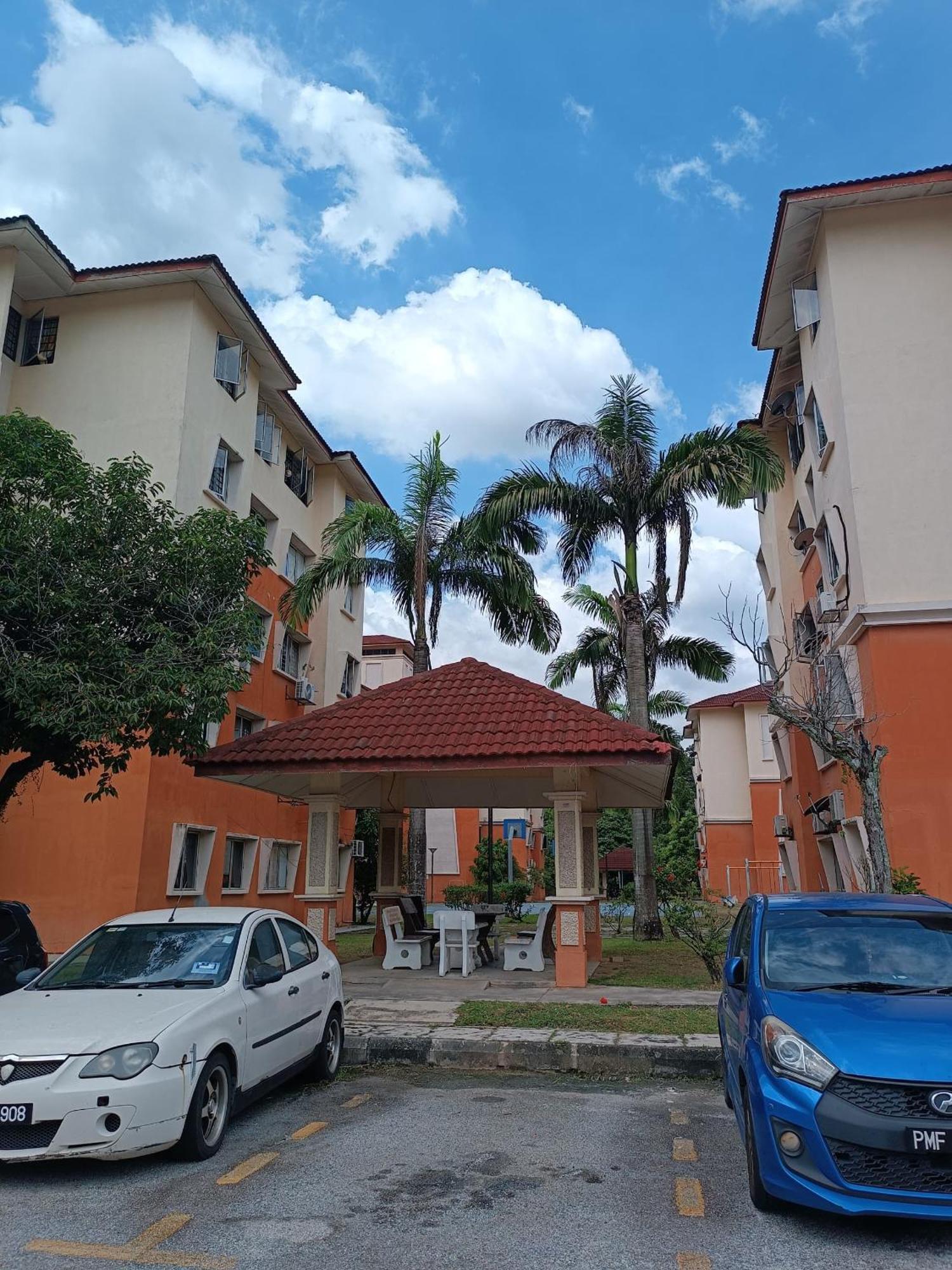 Apartment M.fr Putra Damai